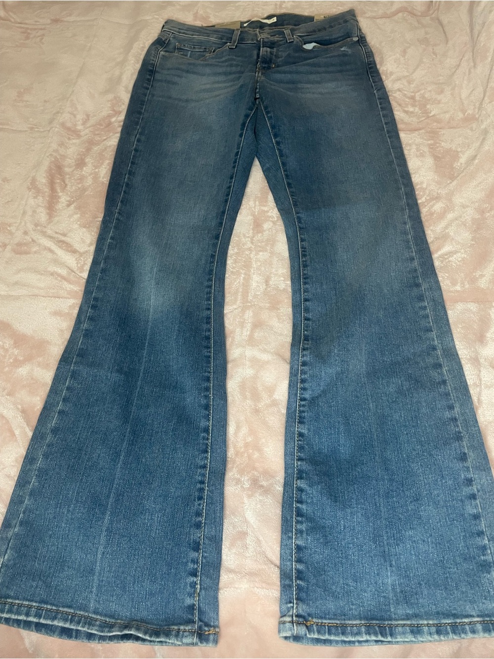 Levi's Women’s Bootcut Jeans - Medium Blue Wash - Picture 2 of 3